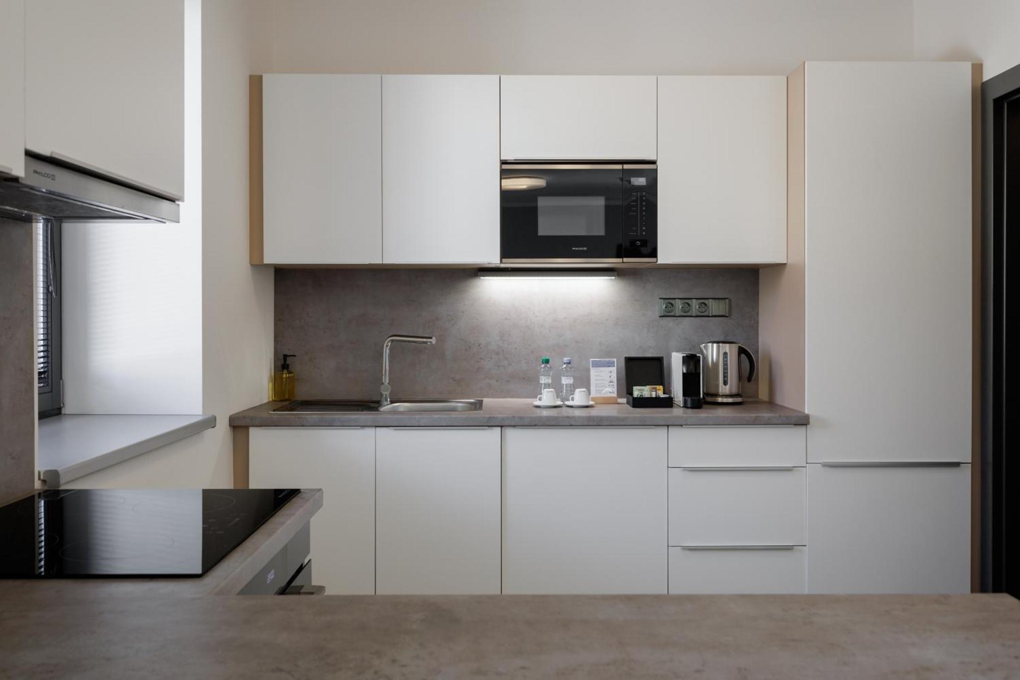 River Apartments Млада-Болеслав Экстерьер фото