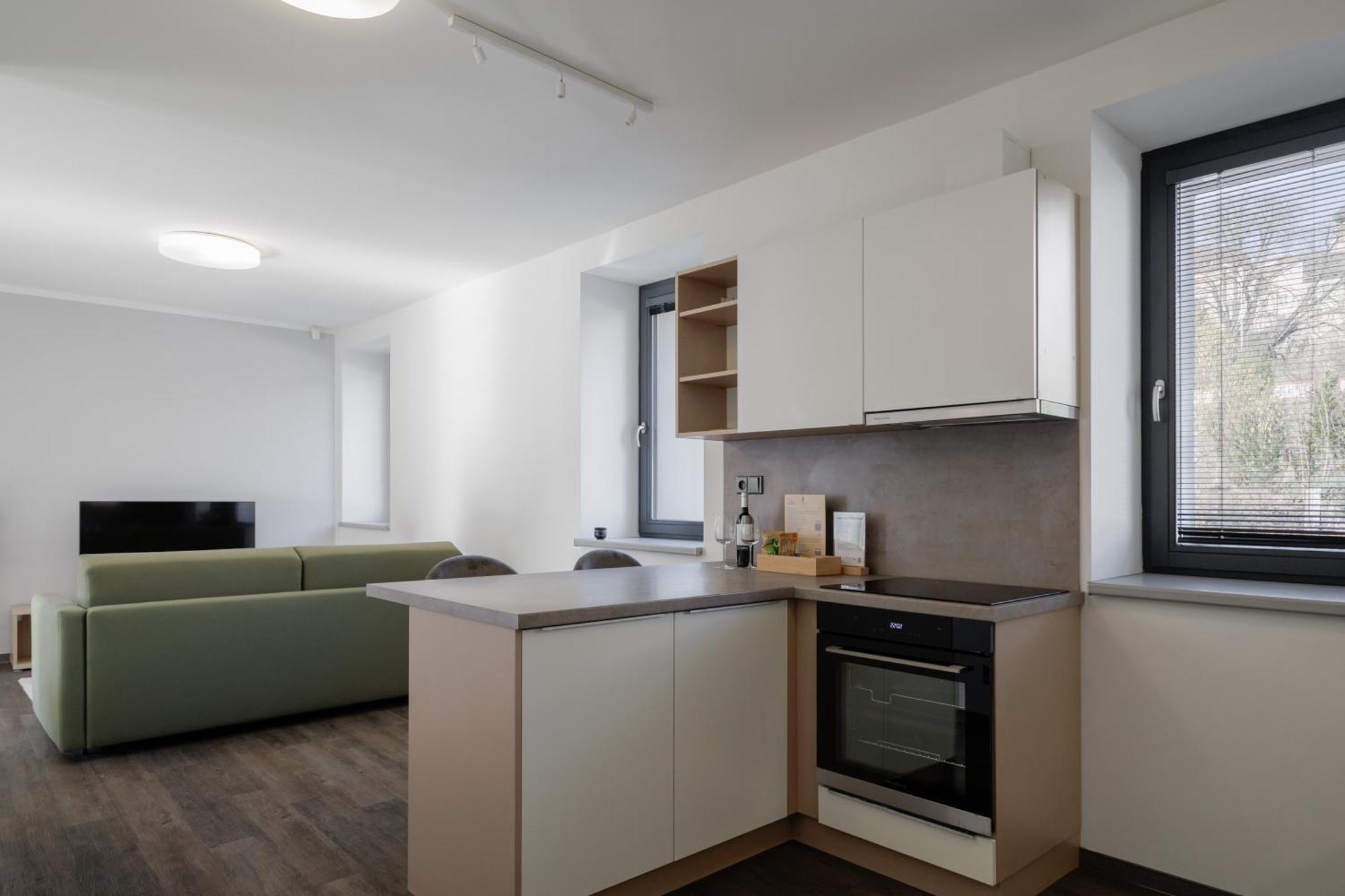 River Apartments Млада-Болеслав Экстерьер фото